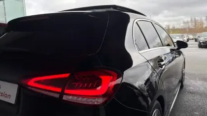 Photo 34 Mercedes Classe A  180 7G-DCT