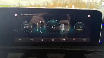 Photo 28 Mercedes Classe A  180 7G-DCT