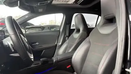 Photo 5 Mercedes Classe A  180 7G-DCT