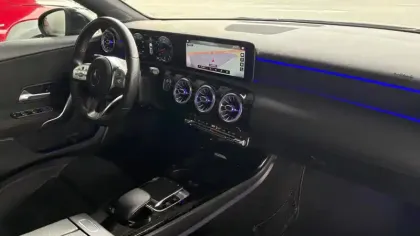 Photo 10 Mercedes Classe A  180 7G-DCT