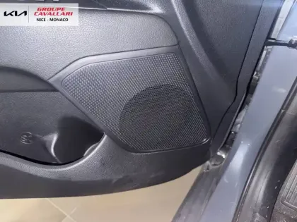 Photo 12 Kia Rio  1.0 T-GDi 100 ch MHEV iBVM6