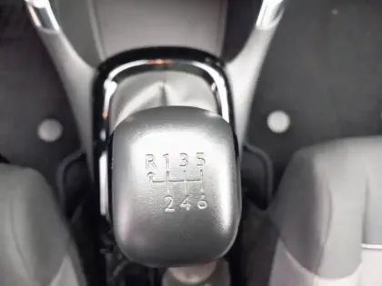 Photo 13 Citroën C3 Aircross  PureTech 110 S&S BVM6