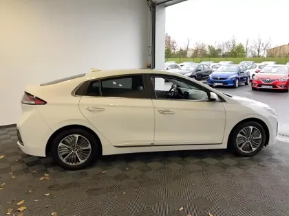 Photo 5 Hyundai Ioniq  Plug-in 141 ch