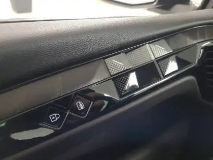 Photo 19 DS DS 4  BlueHDi 130 EAT8