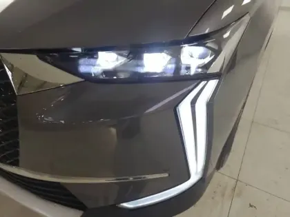 Photo 23 DS DS 4  BlueHDi 130 EAT8