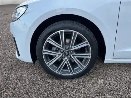 Photo 8 Audi A1  Sportback 30 TFSI 116 ch S tronic 7