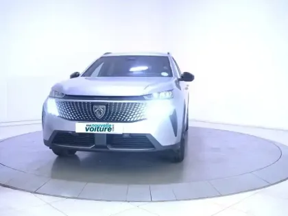 Photo 23 Peugeot 5008  Hybrid 145 e-DCS6