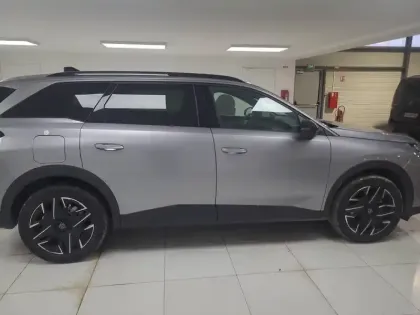 Photo 6 Peugeot 5008  Hybrid 145 e-DCS6