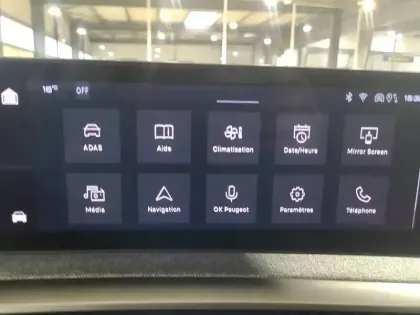 Photo 13 Peugeot 5008  Hybrid 145 e-DCS6