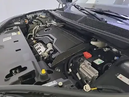 Photo 36 Peugeot 5008  Hybrid 145 e-DCS6