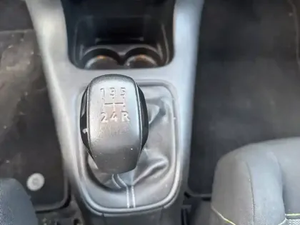 Photo 13 Citroën C3  PureTech 82 S&S BVM5