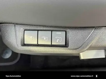 Photo 31 Alfa Romeo Junior  1.2 Ibrida 145 ch eDCT6