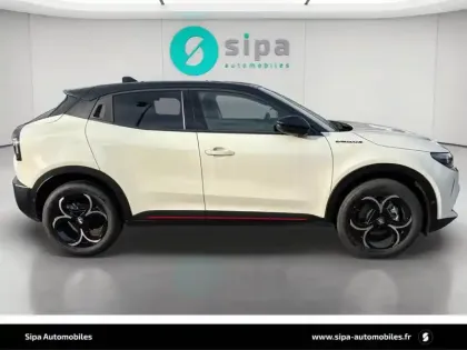 Photo 8 Alfa Romeo Junior  1.2 Ibrida 145 ch eDCT6