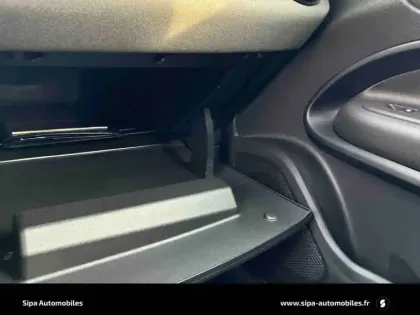 Photo 26 Alfa Romeo Junior  1.2 Ibrida 145 ch eDCT6