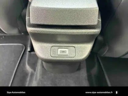 Photo 33 Alfa Romeo Junior  1.2 Ibrida 145 ch eDCT6