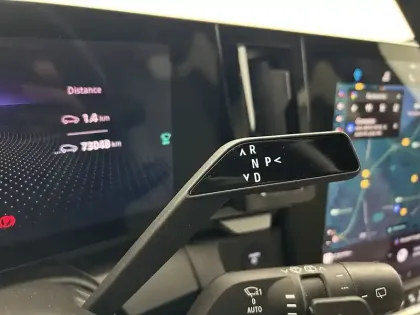 Photo 16 Renault Megane  E-Tech EV60 220 ch optimum charge