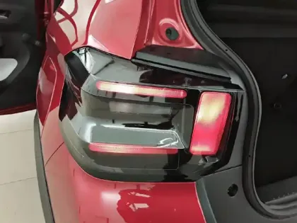 Photo 16 Citroën C3  Turbo 100 ch BVM6