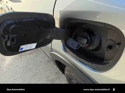 Photo 19 Alfa Romeo Junior  1.2 Ibrida 136 ch eDCT6