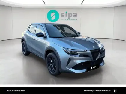 Photo 9 Alfa Romeo Junior  1.2 Ibrida 136 ch eDCT6