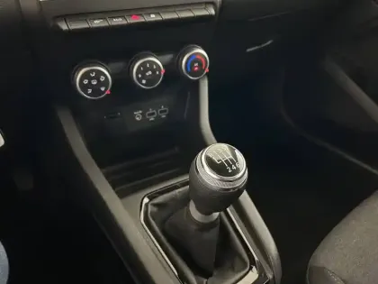 Photo 21 Renault Clio  TCe 90