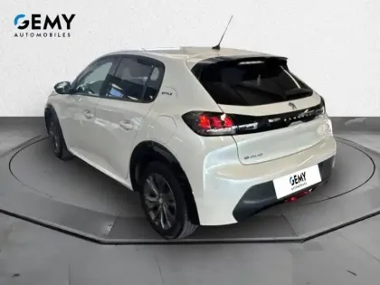 Photo 6 Peugeot 208  Electrique 50 kWh 136ch