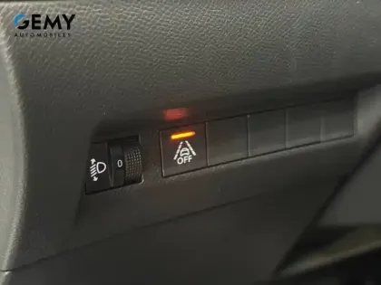 Photo 13 Peugeot 208  Electrique 50 kWh 136ch