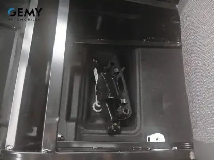 Photo 19 Peugeot Partner  FOURGON STANDARD 650 KG BLUEHDI 75 BVM5