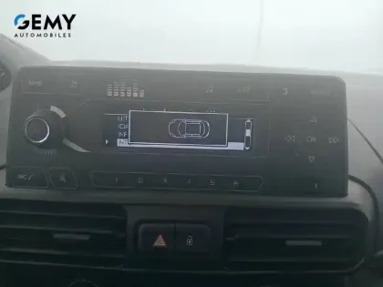 Photo 13 Peugeot Partner  FOURGON STANDARD 650 KG BLUEHDI 75 BVM5