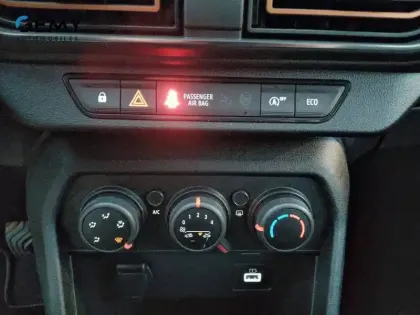 Photo 23 Dacia Sandero  ECO-G 100 - 22