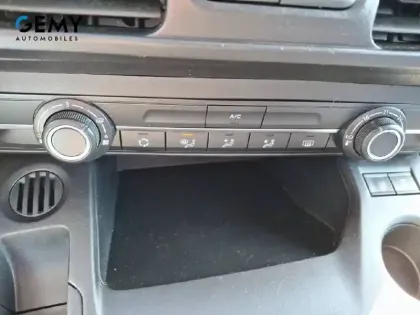 Photo 14 Peugeot Partner  FOURGON STANDARD 650 KG BLUEHDI 75 BVM5