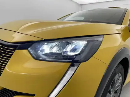 Photo 26 Peugeot 208  Electrique 50 kWh 136ch