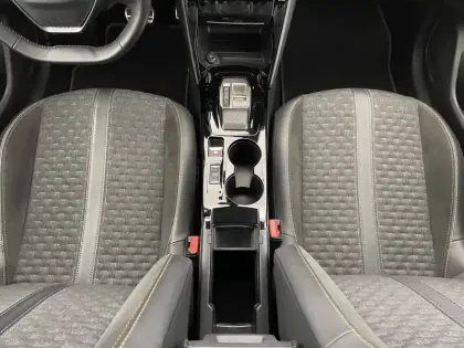 Photo 30 Peugeot 208  Electrique 50 kWh 136ch