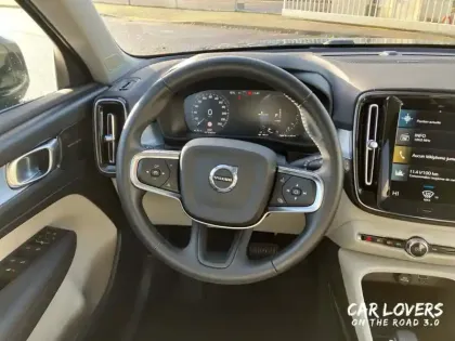 Photo 8 Volvo Xc40  T5 Recharge 180+82 ch DCT7