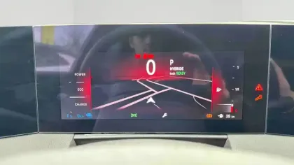 Photo 15 Opel Astra  Sports Tourer Hybride Rechargeable 180 ch BVA8