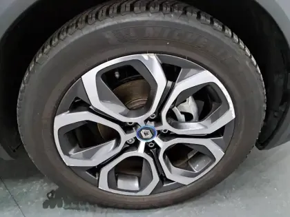 Photo 15 Renault Captur  E-Tech Plug-in 160