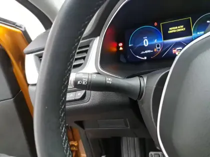 Photo 29 Renault Captur  E-Tech Plug-in 160