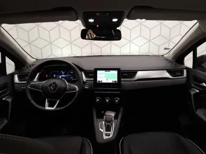 Photo 42 Renault Captur  E-Tech Plug-in 160