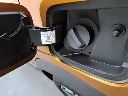 Photo 20 Renault Captur  E-Tech Plug-in 160