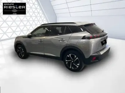 Photo 6 Peugeot 2008  Moteur électrique 136 ch