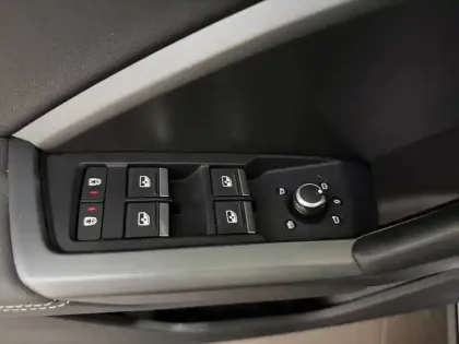 Photo 14 Audi Q3  35 TFSI 150 ch