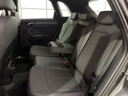 Photo 55 Audi Q3  35 TFSI 150 ch