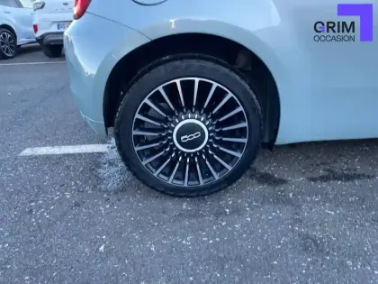 Photo 14 Fiat 500  1.0 70 ch Hybride BSG S/S