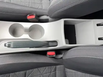 Photo 27 Hyundai Bayon  1.0 T-GDi 100 Hybrid 48V