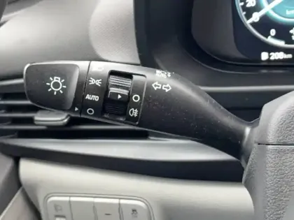 Photo 32 Hyundai Bayon  1.0 T-GDi 100 Hybrid 48V