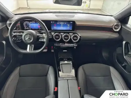 Photo 11 Mercedes Classe A  180 7G-DCT