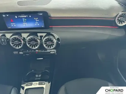 Photo 13 Mercedes Classe A  180 7G-DCT