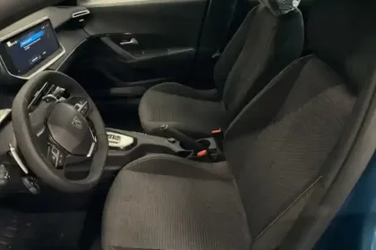 Photo 9 Peugeot 2008  Hybrid 145 e-DCS6