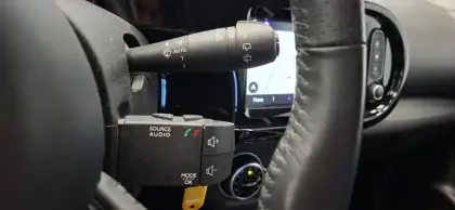 Photo 18 Renault Twingo  III E-Tech