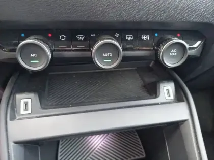 Photo 19 Citroën C4  PureTech 130 S&S BVM6