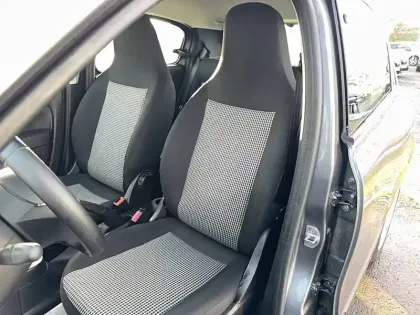 Photo 8 Renault Twingo  III E-Tech